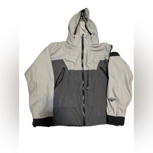 ski coat barley worn columbia omni tech water resistant size men’s XL